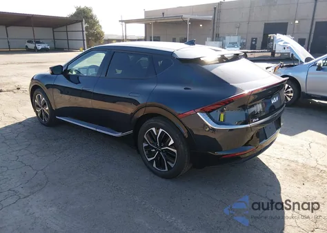 2024 Kia Ev6 Wind z USA, uszkodzony, nr VIN KNDC3DLC4R5620268